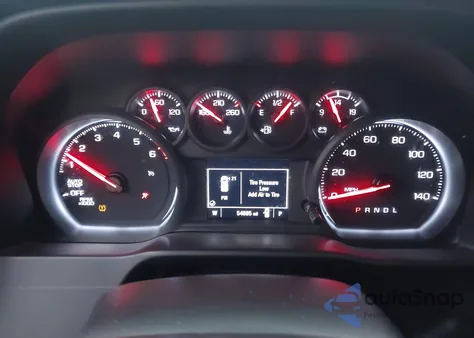 2021 Chevrolet Silverado 1500 2Wd Short Bed Custom z USA, uszkodzony, nr VIN 1GCPWBEK9MZ234156